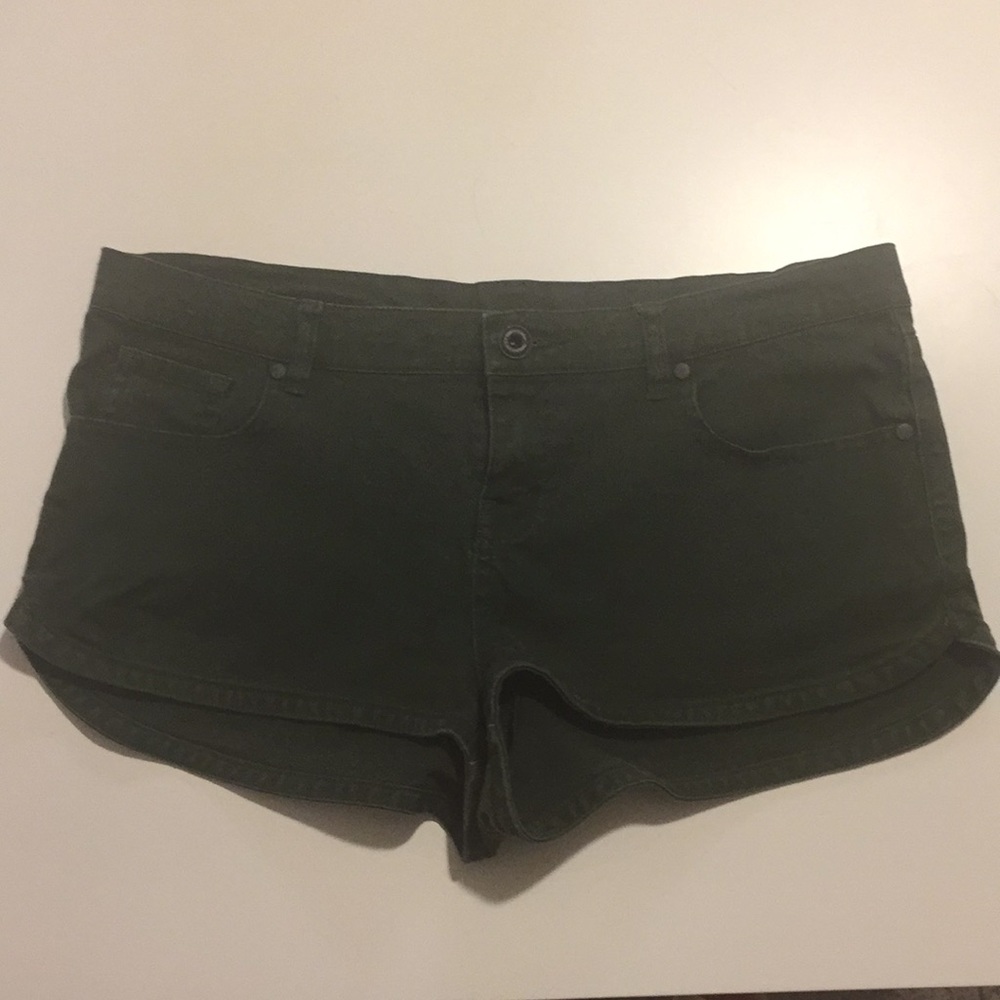 EUC Hurley Jean Shorts Army Green